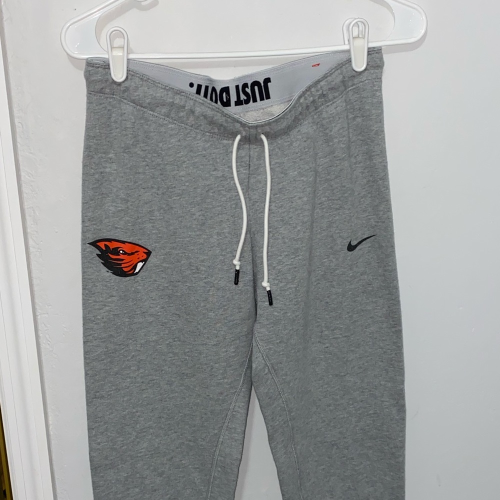 nike joggers